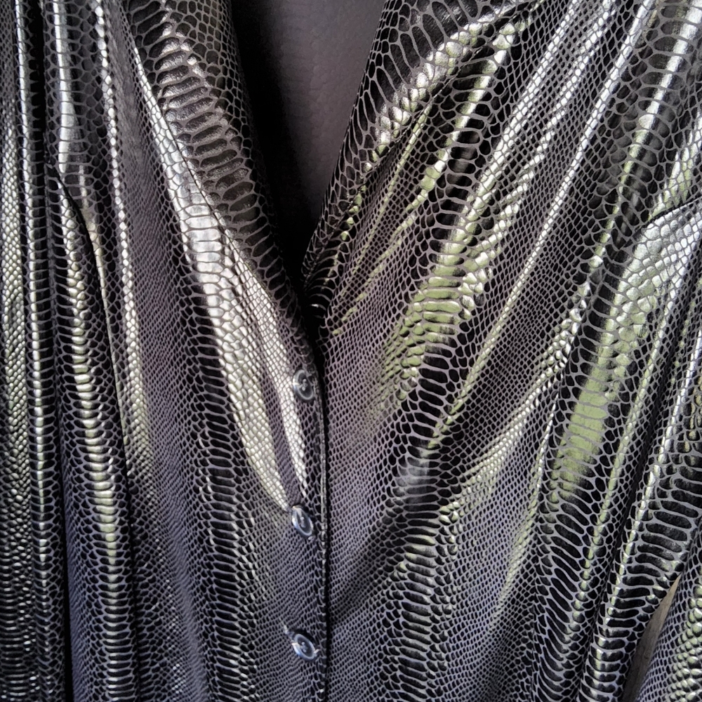 Absolutely Beautiful Womens Blazer Soft Airy and Gorgeous!